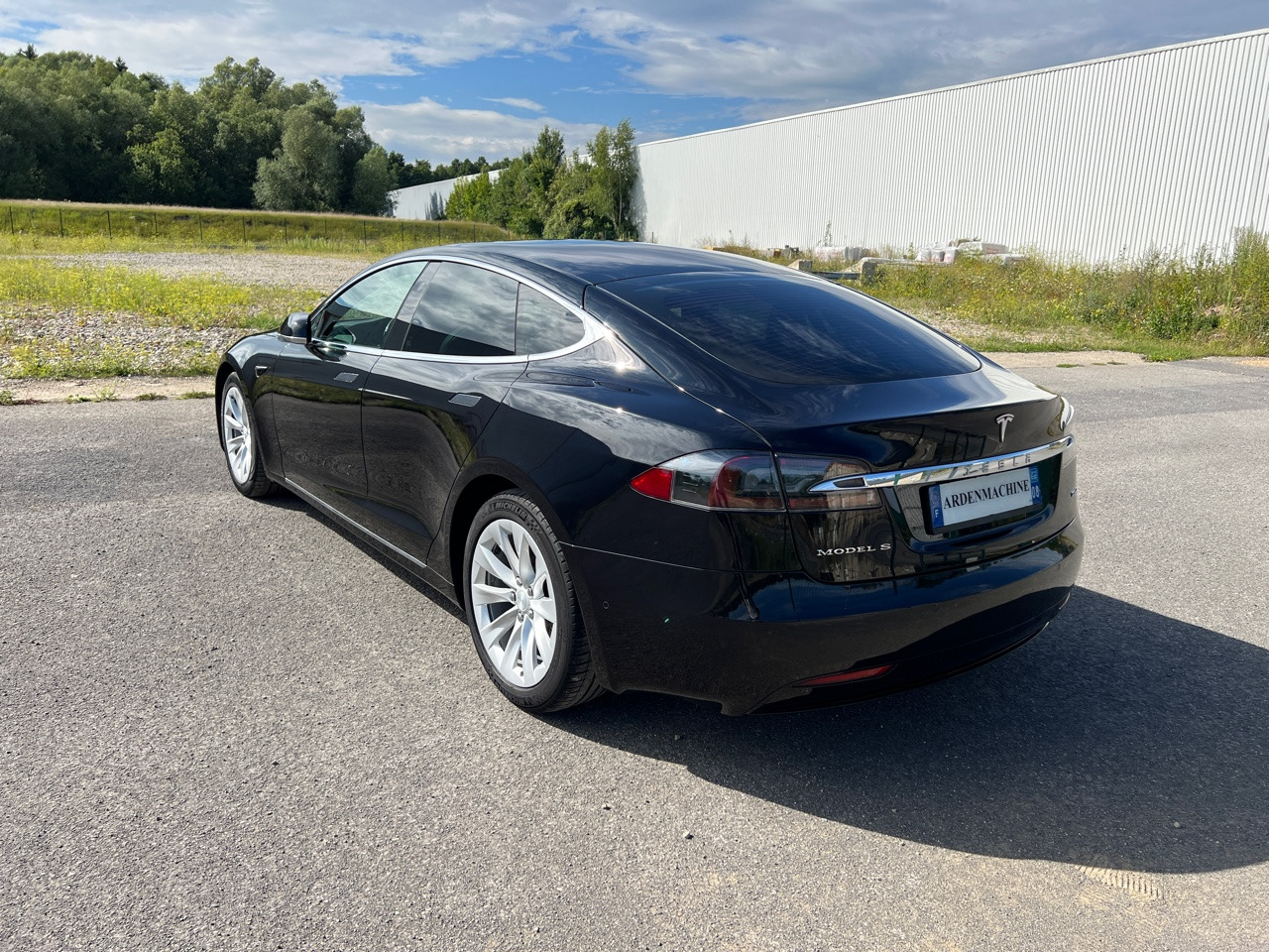 TESLA Model S 75D - Autopilot Amélioré – Phase 2 - Garantie - Sedan: picture 5 TESLA Model S 75D - Autopilot Amélioré – Phase 2 - Garantie - Sedan: picture 5