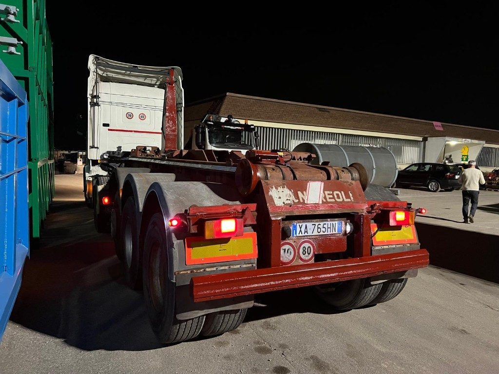 ANDREOLI SEMIRIMORCHIO ANDREOLI SCARRABILE - Roll-off/ Skip trailer: picture 3 ANDREOLI SEMIRIMORCHIO ANDREOLI SCARRABILE - Roll-off/ Skip trailer: picture 3