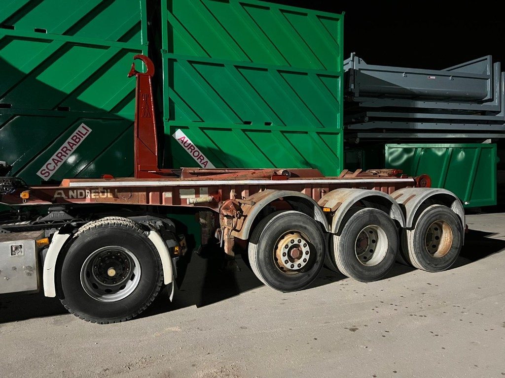 ANDREOLI SEMIRIMORCHIO ANDREOLI SCARRABILE - Roll-off/ Skip trailer: picture 2 ANDREOLI SEMIRIMORCHIO ANDREOLI SCARRABILE - Roll-off/ Skip trailer: picture 2