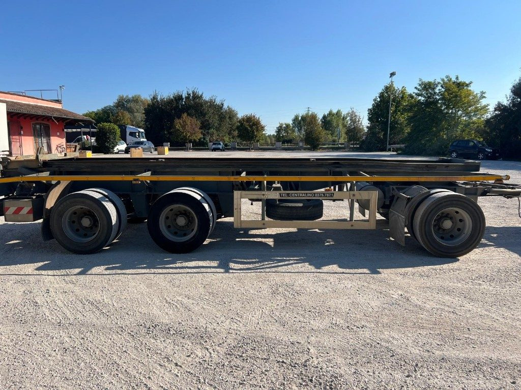 BARTOLETTI RIMORCHIO BARTOLETTI 25R9E SCARRABILE - Roll-off/ Skip trailer: picture 4 BARTOLETTI RIMORCHIO BARTOLETTI 25R9E SCARRABILE - Roll-off/ Skip trailer: picture 4