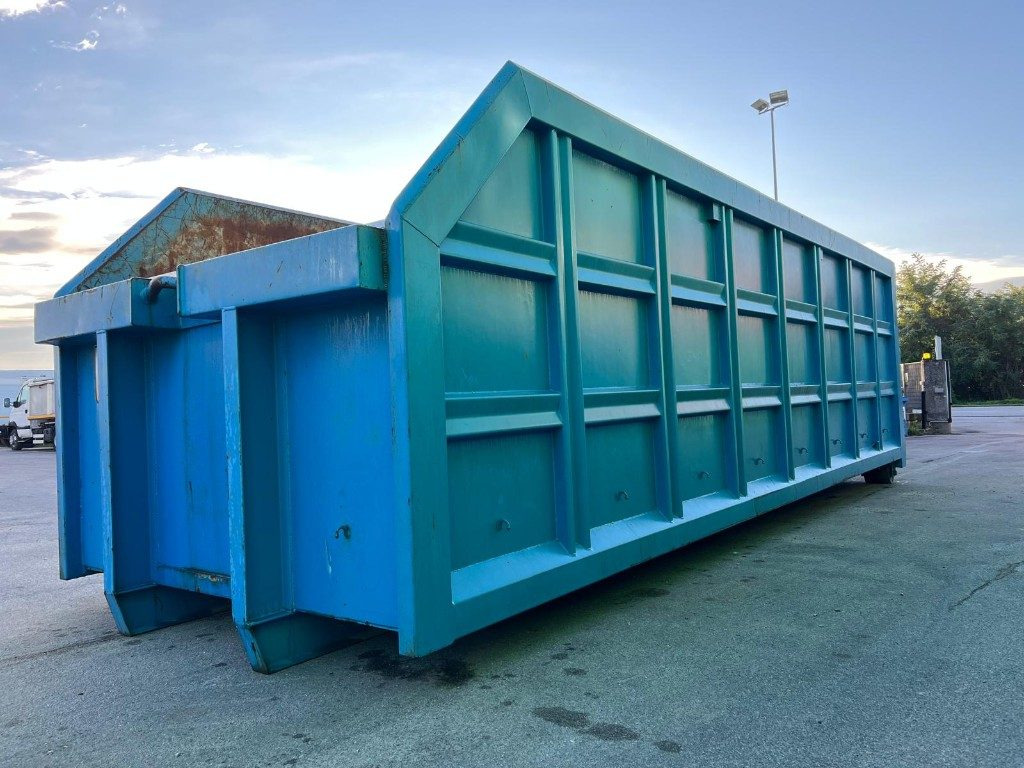 CONTAINER SCARRABILE USATO A CIELO APERTO - Roll-off container: picture 2 CONTAINER SCARRABILE USATO A CIELO APERTO - Roll-off container: picture 2