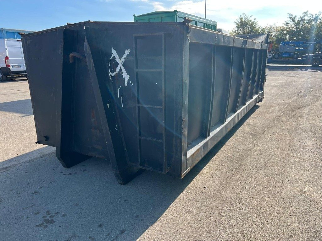 CONTAINER SCARRABILE USATO PER INGOMBRANTI - Roll-off container: picture 1 CONTAINER SCARRABILE USATO PER INGOMBRANTI - Roll-off container: picture 1