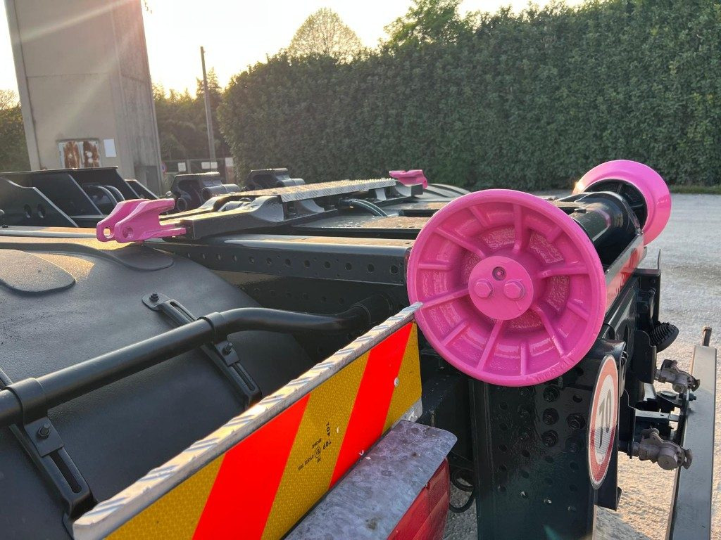 Hook lift truck IVECO STRALIS 460 X-WAY USATO SCARRABILE 6X4: picture 11