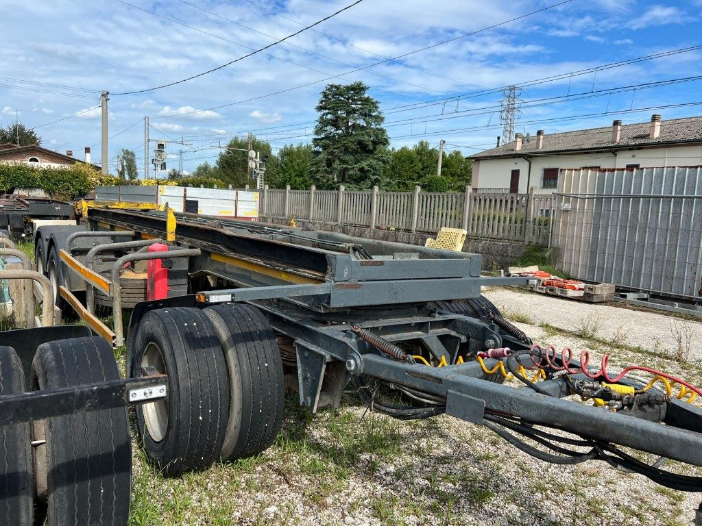 PIACENZA RIMORCHIO PIACENZA SCARRABILE BALESTRATO - Roll-off/ Skip trailer: picture 4 PIACENZA RIMORCHIO PIACENZA SCARRABILE BALESTRATO - Roll-off/ Skip trailer: picture 4