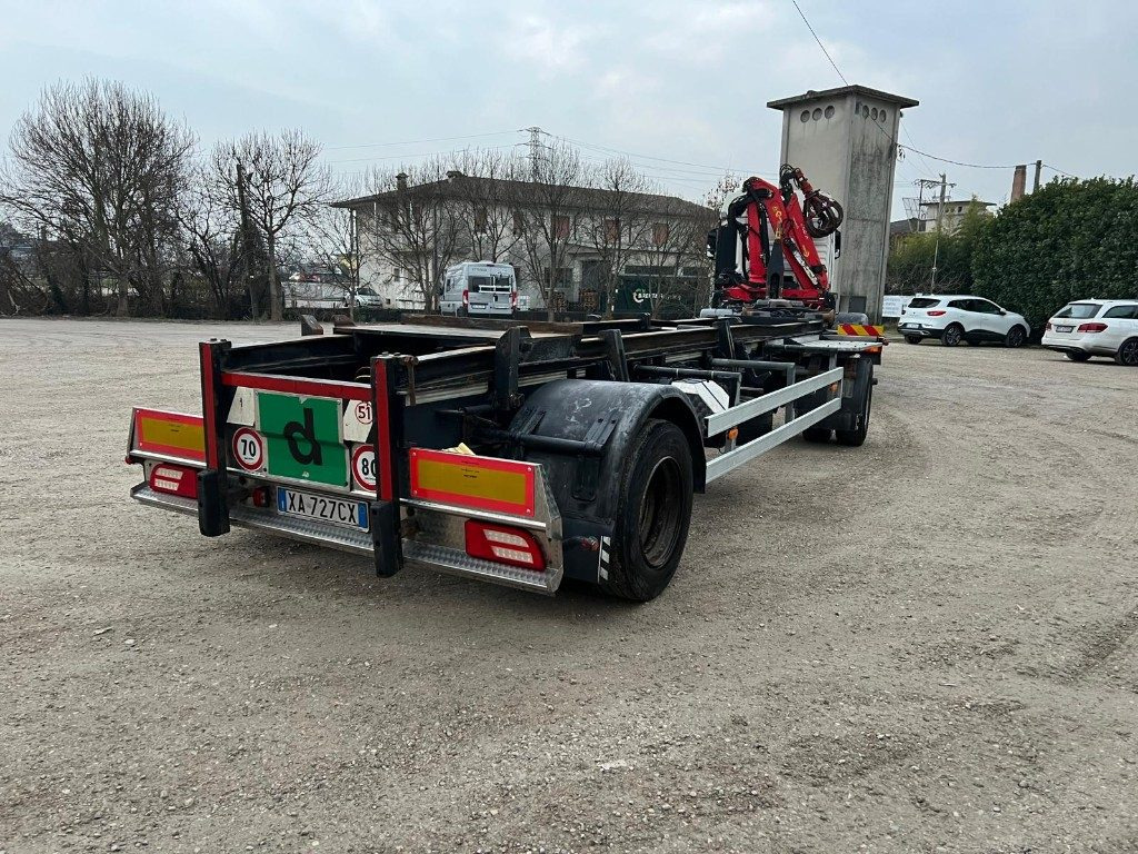 ZORZI RIMORCHIO SCARRABILE ZORZI 20R070 PNEUMATICO - Roll-off/ Skip trailer: picture 3 ZORZI RIMORCHIO SCARRABILE ZORZI 20R070 PNEUMATICO - Roll-off/ Skip trailer: picture 3