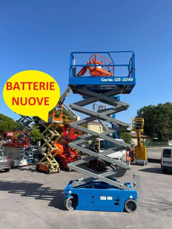 Genie GS-3246 - Scissor lift: picture 1 Genie GS-3246 - Scissor lift: picture 1