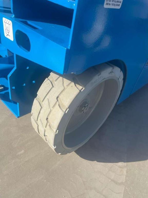 Scissor lift Genie GS-3246: picture 12