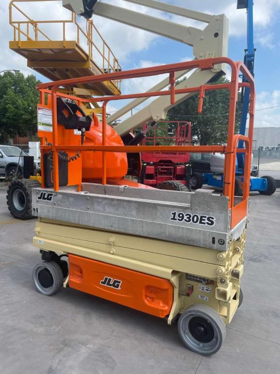 JLG 1930ES - Scissor lift: picture 1 JLG 1930ES - Scissor lift: picture 1