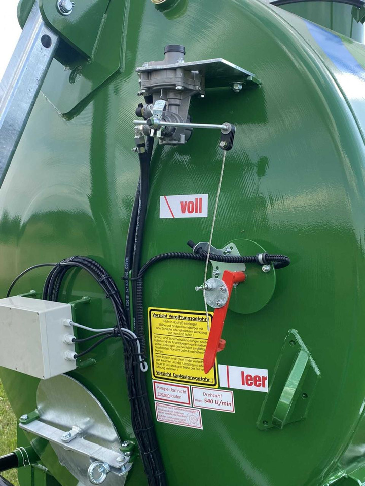 New Slurry tanker BSA PTW 9 Einachser: picture 9