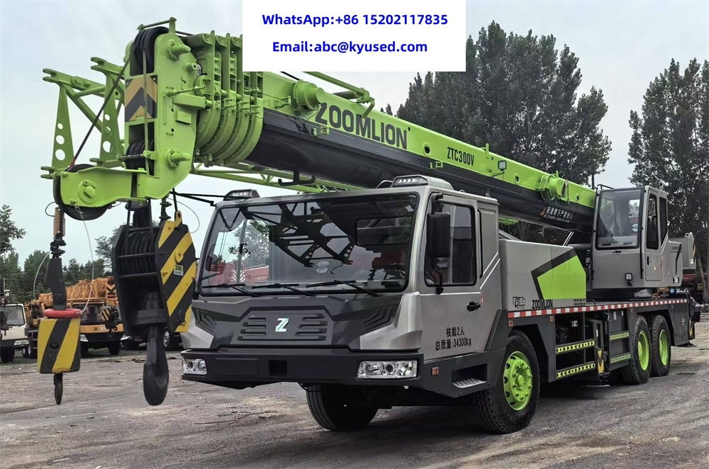 ZOOMLION ZTC300V 30ton - Mobile crane: picture 1 ZOOMLION ZTC300V 30ton - Mobile crane: picture 1