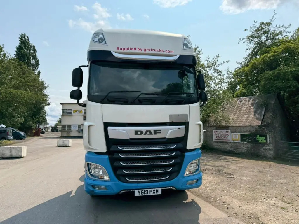 DAF XF 105 (PXM) - Tractor unit: picture 3 DAF XF 105 (PXM) - Tractor unit: picture 3