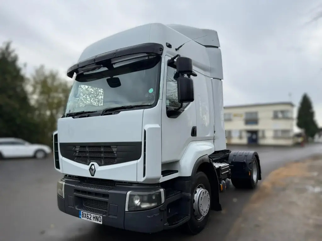 Renault Premium 440 DXi - Tractor unit: picture 1 Renault Premium 440 DXi - Tractor unit: picture 1