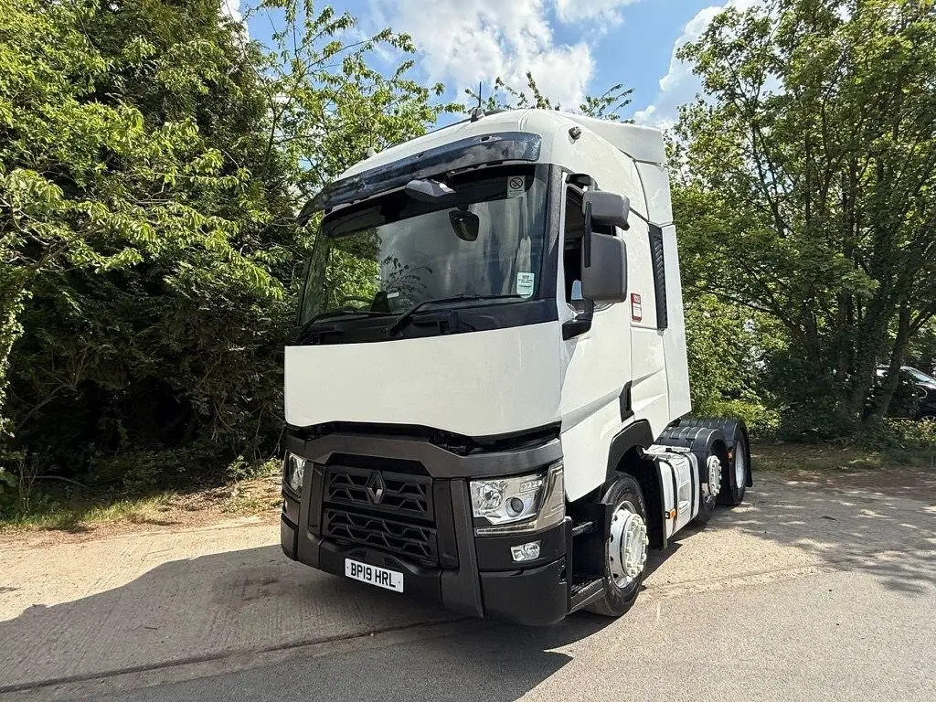 Renault T 460 (HRL) - Tractor unit: picture 1 Renault T 460 (HRL) - Tractor unit: picture 1