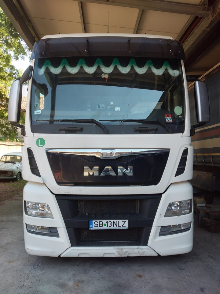 MAN TGX 18.440 - Tractor unit: picture 1 MAN TGX 18.440 - Tractor unit: picture 1