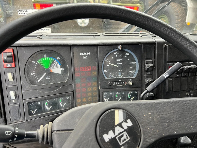 MAN KAT 25.422DFAEG 6X6 CABIN CHASSIS - TWIST LOCKS SYSTEM - Truck: picture 3 MAN KAT 25.422DFAEG 6X6 CABIN CHASSIS - TWIST LOCKS SYSTEM - Truck: picture 3