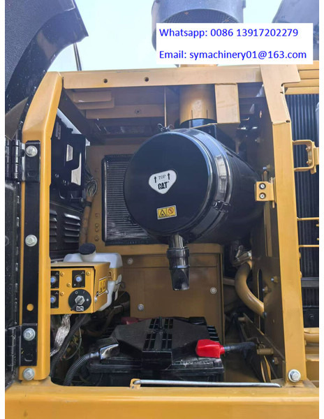 Crawler excavator Caterpillar 330D2L: picture 11