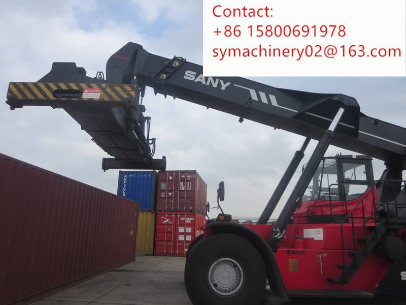 Sany SRSC 45 C30 - Reach stacker: picture 4 Sany SRSC 45 C30 - Reach stacker: picture 4