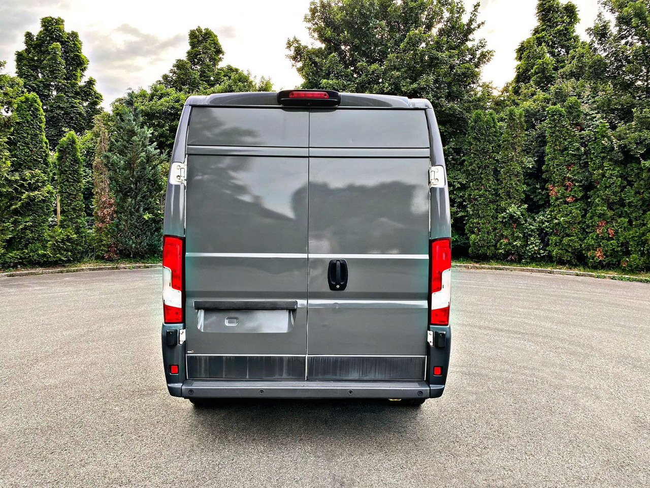 Peugeot Boxer Kasten Hoch 335 L3H2Pro|5Sitzer|Kamera|19% - Panel van, Combi van: picture 4 Peugeot Boxer Kasten Hoch 335 L3H2Pro|5Sitzer|Kamera|19% - Panel van, Combi van: picture 4