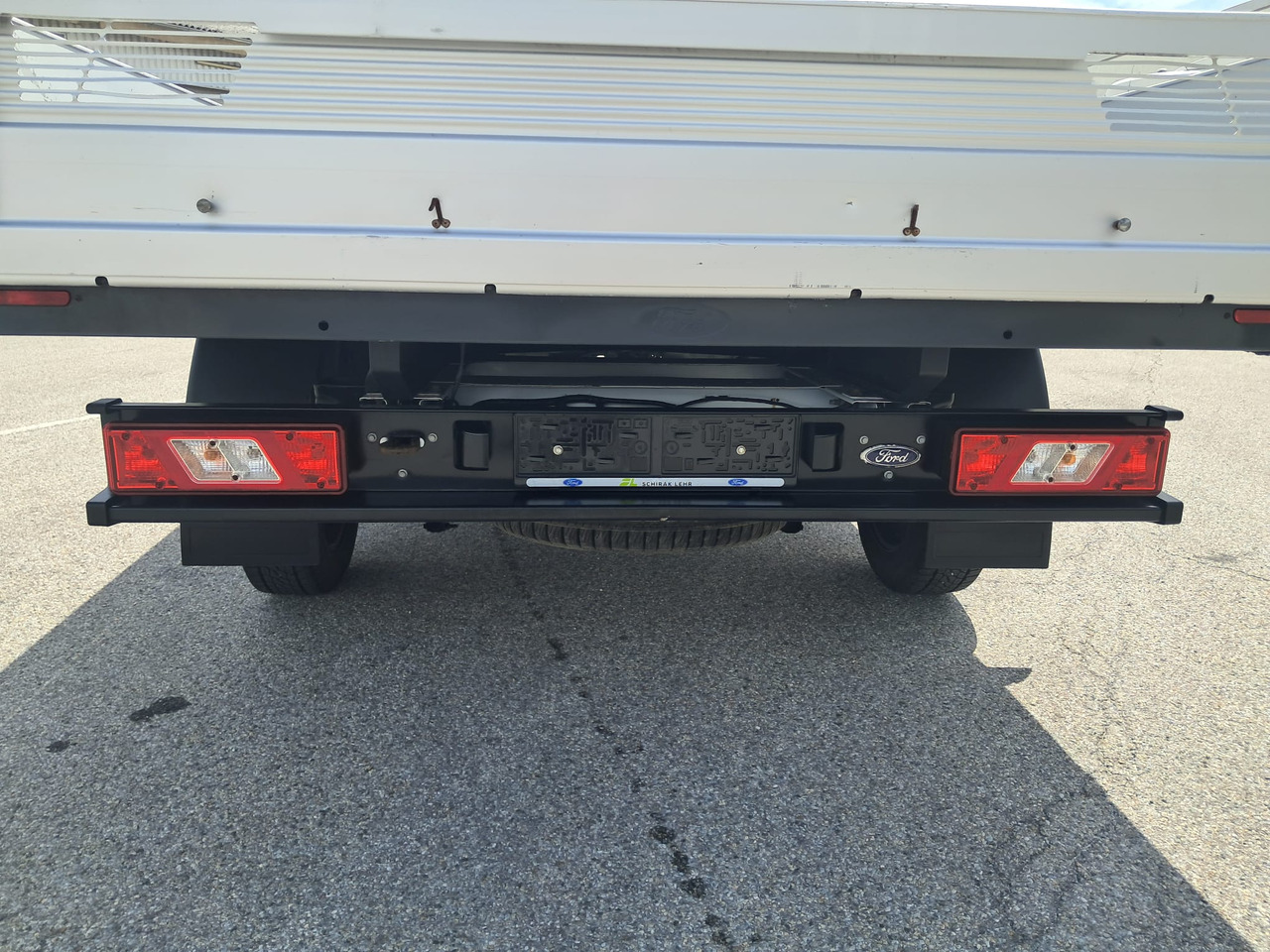Flatbed van FORD TR Pritsche L2 | EZ 2018 | Euro 6 | Schaltgetr.: picture 9