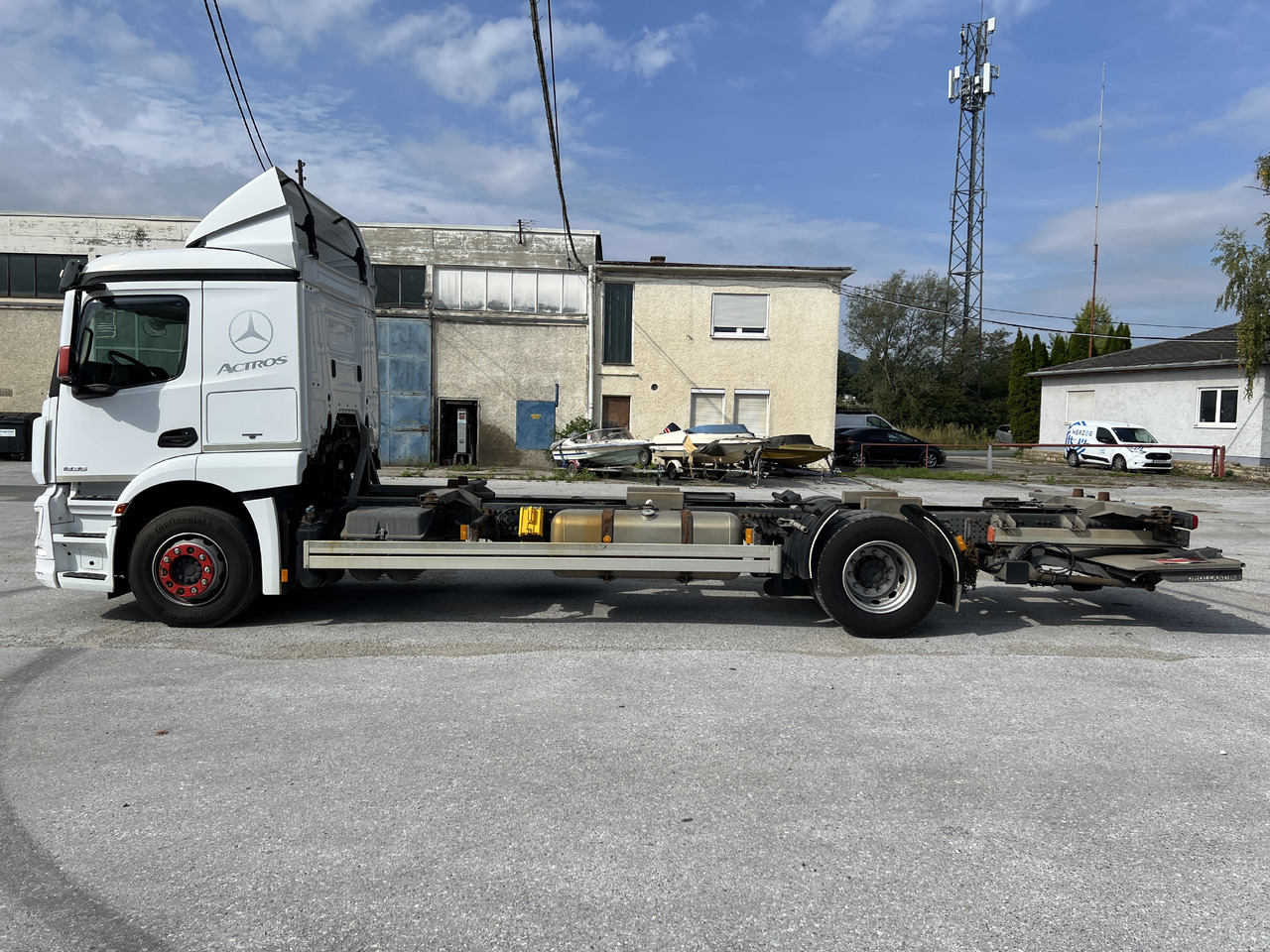 MERCEDES-BENZ ACTROS 18 36 | Klima | Kamera | Diff. | - Container transporter/ Swap body truck: picture 3 MERCEDES-BENZ ACTROS 18 36 | Klima | Kamera | Diff. | - Container transporter/ Swap body truck: picture 3