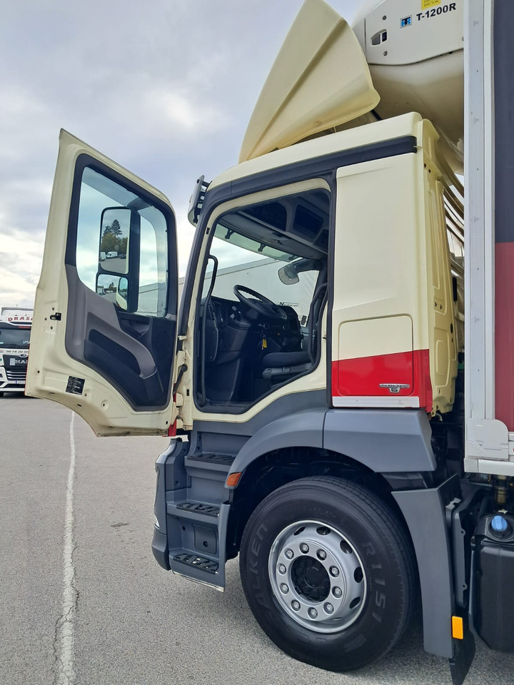 MERCEDES-BENZ Antos 1833 Kühlkoffer LBW | Standheizung | Euro 6 on lease MERCEDES-BENZ Antos 1833 Kühlkoffer LBW | Standheizung | Euro 6: picture 18