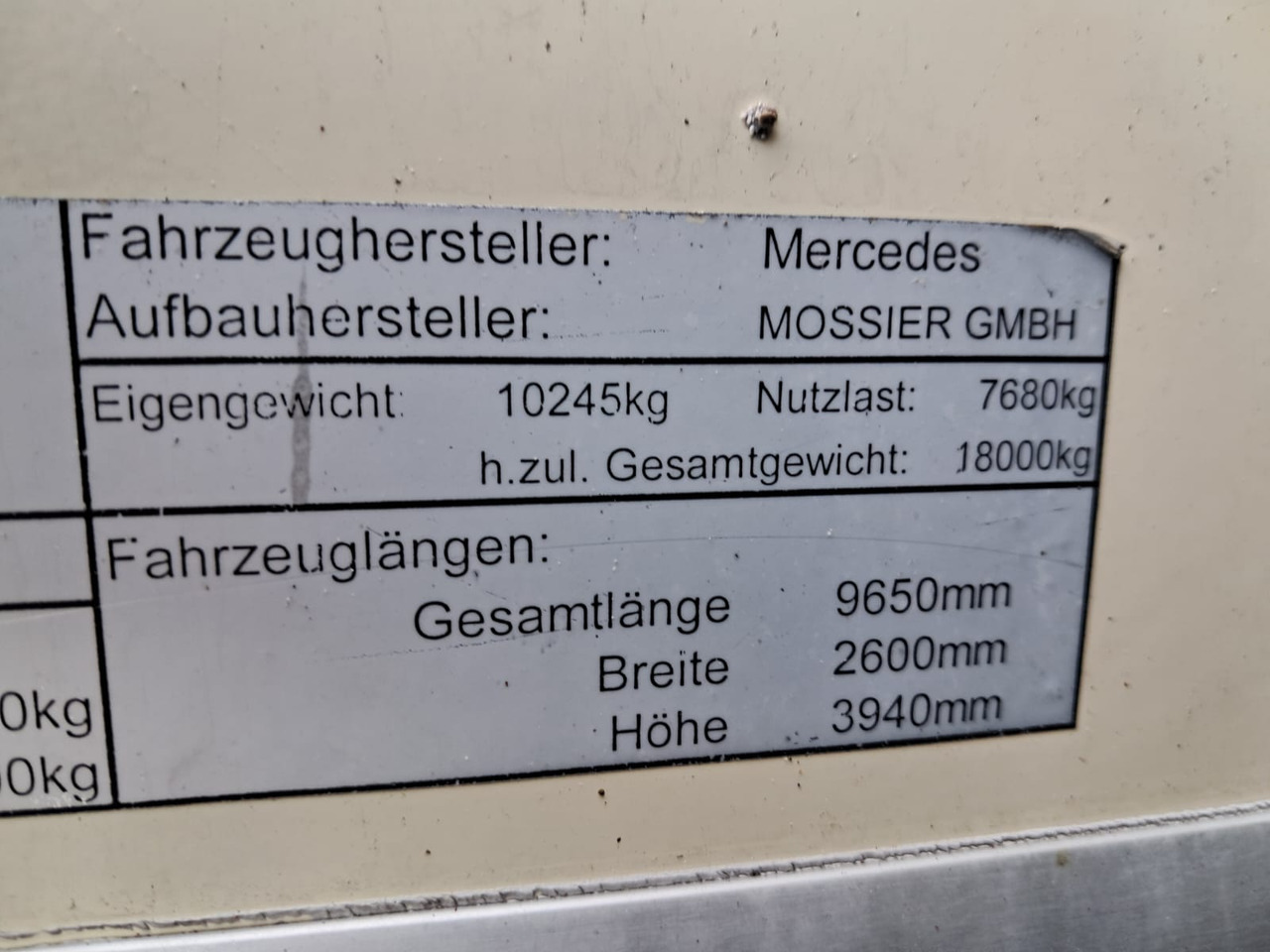 MERCEDES-BENZ Antos 1833 Kühlkoffer LBW | Standheizung | Euro 6 on lease MERCEDES-BENZ Antos 1833 Kühlkoffer LBW | Standheizung | Euro 6: picture 31