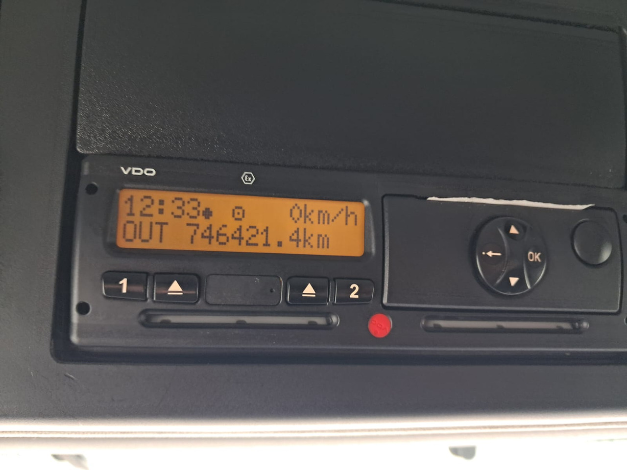 MERCEDES-BENZ Antos 1833 Kühlkoffer LBW | Standheizung | Euro 6 on lease MERCEDES-BENZ Antos 1833 Kühlkoffer LBW | Standheizung | Euro 6: picture 25