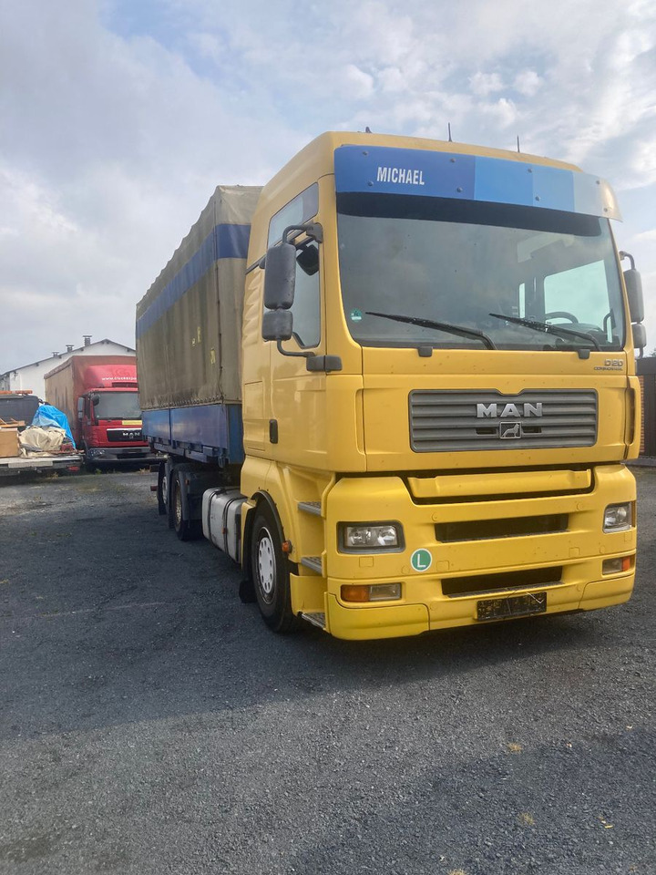 MAN TGA 26.430 FG 6x2 LL Mit EINER BRÜCKE - Container transporter/ Swap body truck: picture 2 MAN TGA 26.430 FG 6x2 LL Mit EINER BRÜCKE - Container transporter/ Swap body truck: picture 2
