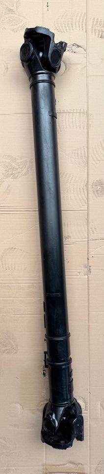 SCANIA P600 - Propeller shaft: picture 1 SCANIA P600 - Propeller shaft: picture 1