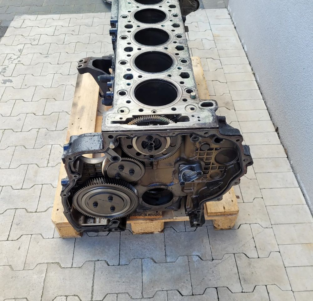 BLOK SILNIKA MERCEDES ACTROS MP4 EURO6 R471 09 - Engine for Truck: picture 3 BLOK SILNIKA MERCEDES ACTROS MP4 EURO6 R471 09 - Engine for Truck: picture 3