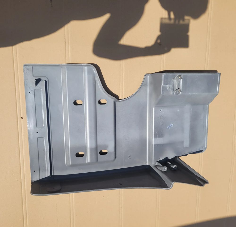 BŁOTNIK LH MERCEDES ACTROS MP3 NOWY ORYGINAŁ A9438813701 CHWALIM116 - Fender for Truck: picture 2 BŁOTNIK LH MERCEDES ACTROS MP3 NOWY ORYGINAŁ A9438813701 CHWALIM116 - Fender for Truck: picture 2