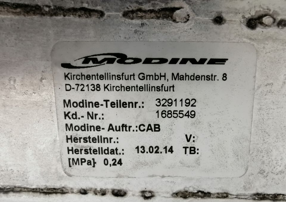 CHŁODNICA INTERCOOLER DAF CF 1685549 - Intercooler for Truck: picture 3 CHŁODNICA INTERCOOLER DAF CF 1685549 - Intercooler for Truck: picture 3