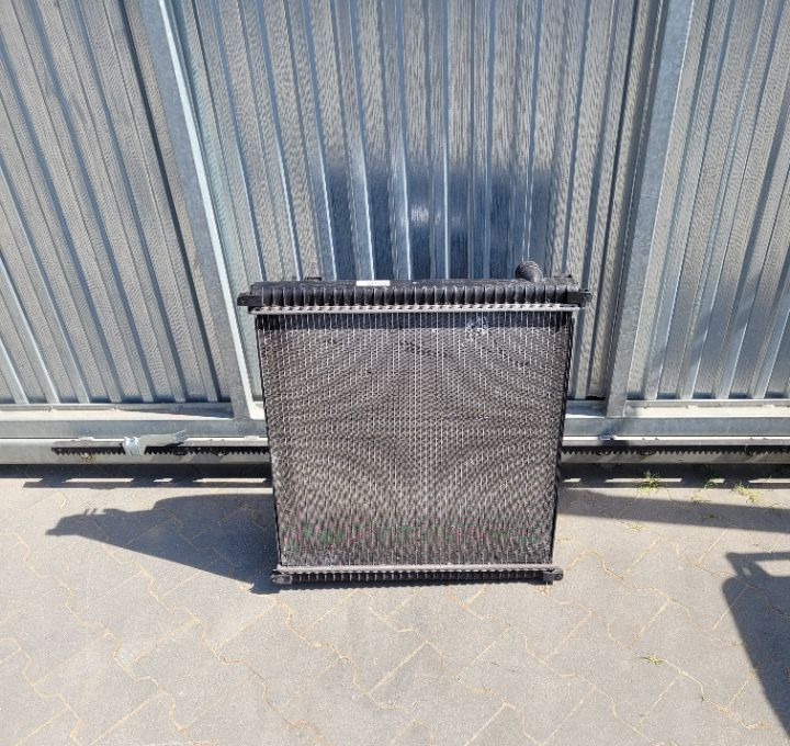 CHLODNICA WODY IVECO EUROCARGO SZCZELNA 504286346 - Radiator for Truck: picture 2 CHLODNICA WODY IVECO EUROCARGO SZCZELNA 504286346 - Radiator for Truck: picture 2