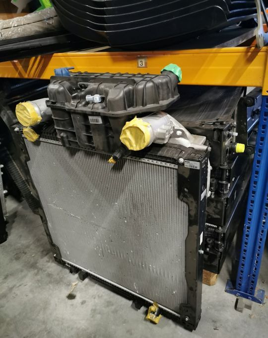 CHŁODNICA WODY MAN TGS NEW MODEL 81.06100-6917 - Radiator for Truck: picture 1 CHŁODNICA WODY MAN TGS NEW MODEL 81.06100-6917 - Radiator for Truck: picture 1