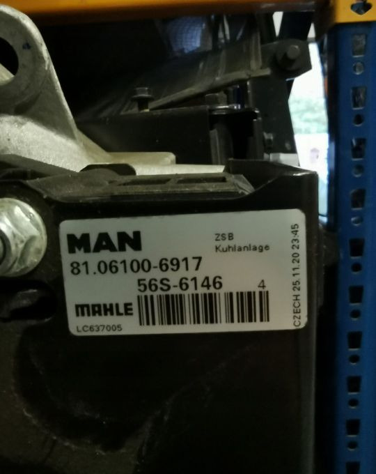 CHŁODNICA WODY MAN TGS NEW MODEL 81.06100-6917 - Radiator for Truck: picture 2 CHŁODNICA WODY MAN TGS NEW MODEL 81.06100-6917 - Radiator for Truck: picture 2