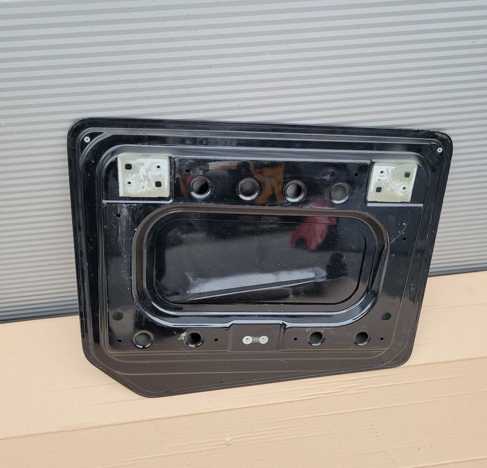 DRZWI SCHOWKA KLAPA DAF XG ORYGINAŁ CHWALIM116 - Door and parts for Truck: picture 2 DRZWI SCHOWKA KLAPA DAF XG ORYGINAŁ CHWALIM116 - Door and parts for Truck: picture 2