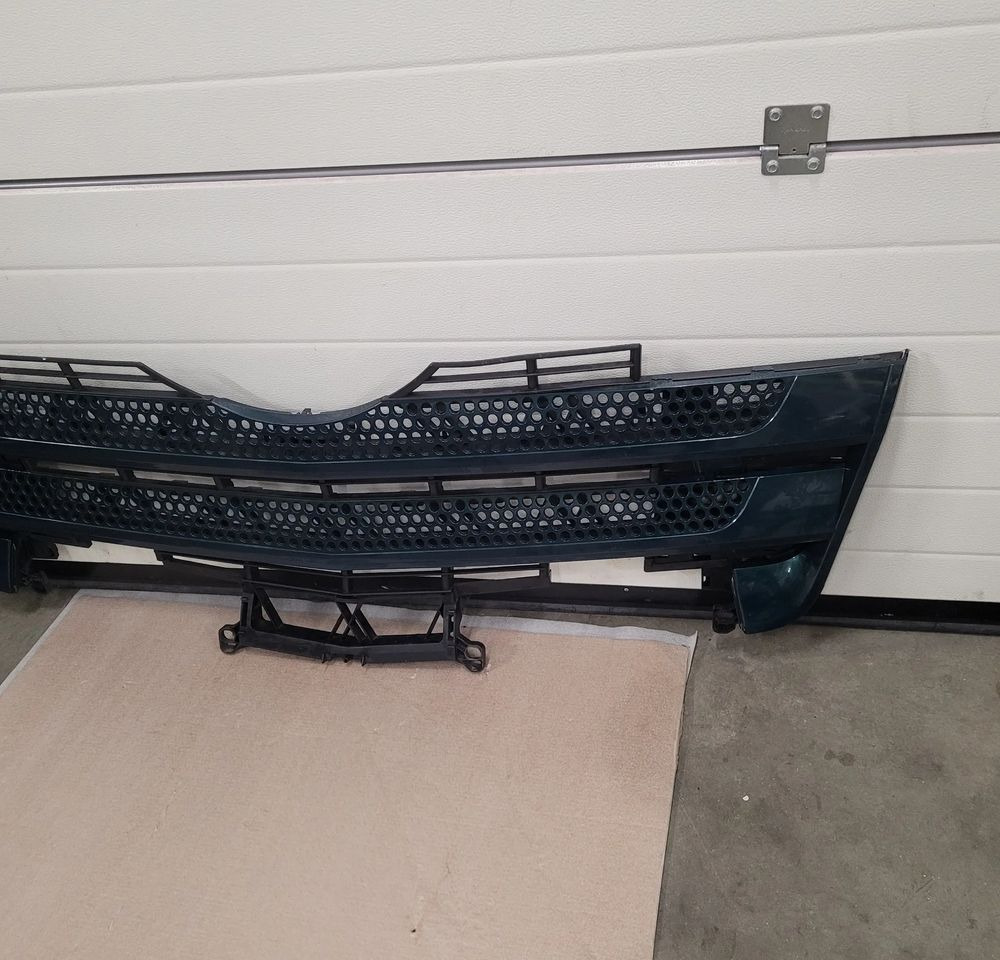GRILL MERCEDES ACTROS MP4 ORYGINAŁ - Grill for Truck: picture 2 GRILL MERCEDES ACTROS MP4 ORYGINAŁ - Grill for Truck: picture 2