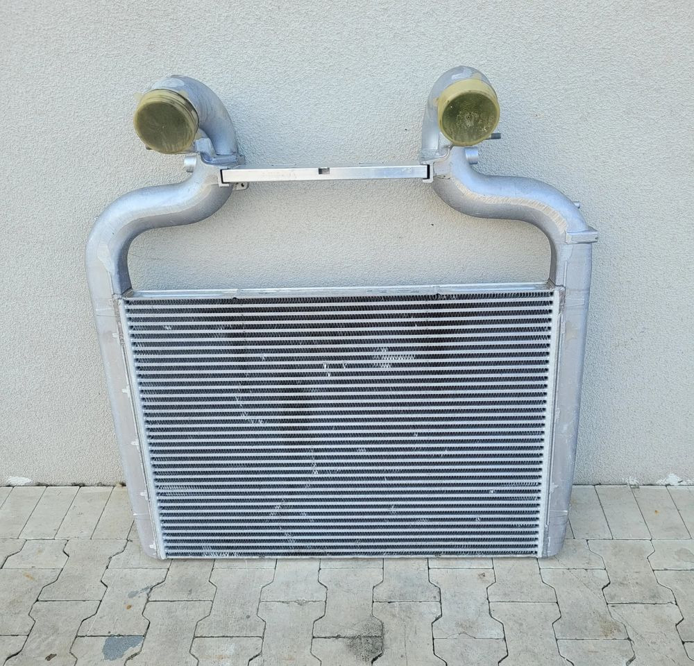 INTERCOOLER DAF XF 106 ORYGINAŁ 2021R 2125897 - Intercooler for Truck: picture 1 INTERCOOLER DAF XF 106 ORYGINAŁ 2021R 2125897 - Intercooler for Truck: picture 1