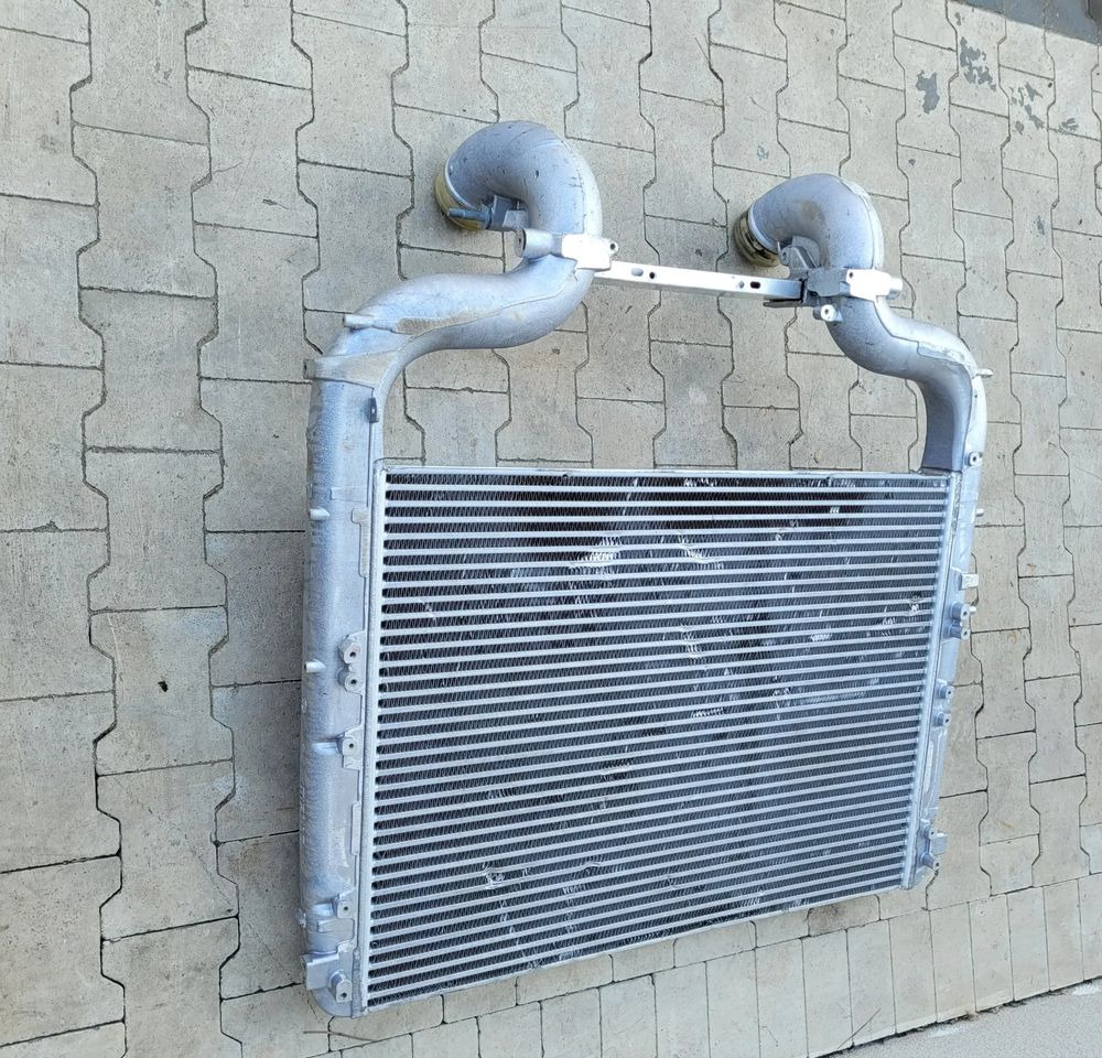 INTERCOOLER DAF XF 106 ORYGINAŁ 2021R 2125897 - Intercooler for Truck: picture 2 INTERCOOLER DAF XF 106 ORYGINAŁ 2021R 2125897 - Intercooler for Truck: picture 2