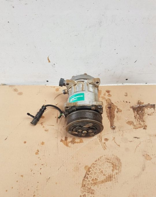 KOMPRESORA KLIMATYZACJA MAN TGS TGX EURO6 - A/C compressor for Truck: picture 1 KOMPRESORA KLIMATYZACJA MAN TGS TGX EURO6 - A/C compressor for Truck: picture 1