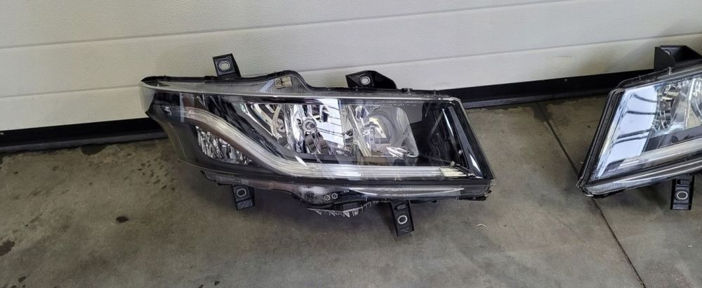 LAMPY IVECO S WAY KOMPLET ORYGINAŁ - Headlight for Truck: picture 3 LAMPY IVECO S WAY KOMPLET ORYGINAŁ - Headlight for Truck: picture 3