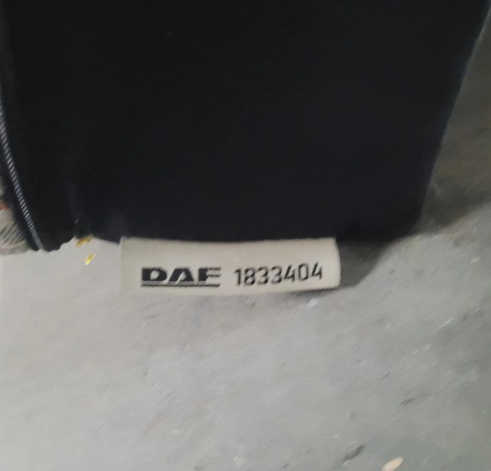 MATERAC ŁÓŻKA DAF XF 1833404 ORYGINAŁ - Cab and interior for Truck: picture 5 MATERAC ŁÓŻKA DAF XF 1833404 ORYGINAŁ - Cab and interior for Truck: picture 5