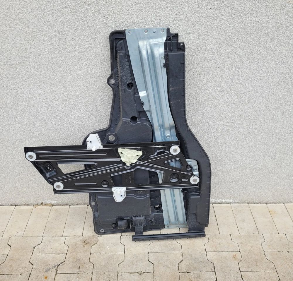 MECHANIZM PODNOŚNIK SZYBY MAN TGX TGS LH 81.62645-6055 - Window lift motor for Truck: picture 2 MECHANIZM PODNOŚNIK SZYBY MAN TGX TGS LH 81.62645-6055 - Window lift motor for Truck: picture 2