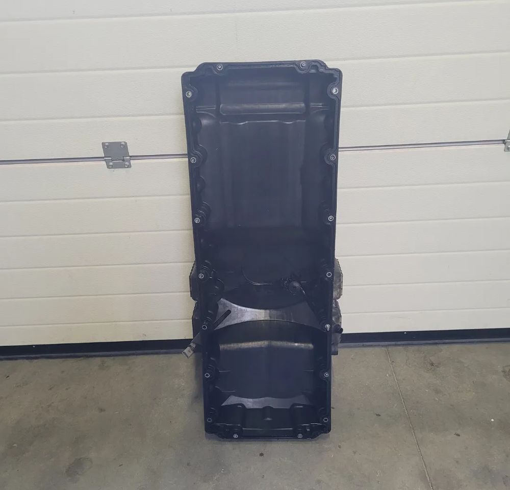 MISKA OLEJOWA MERCEDES ACTROS AXOR MP4 A470 010 43 13 - Engine for Truck: picture 4 MISKA OLEJOWA MERCEDES ACTROS AXOR MP4 A470 010 43 13 - Engine for Truck: picture 4