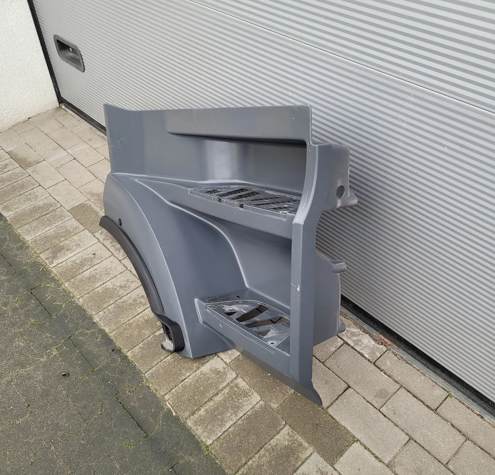 STOPNICA MERCEDES ACTROS MP4 ORYGINAŁ PRAWA CHWALIM116 - Footstep for Truck: picture 3 STOPNICA MERCEDES ACTROS MP4 ORYGINAŁ PRAWA CHWALIM116 - Footstep for Truck: picture 3