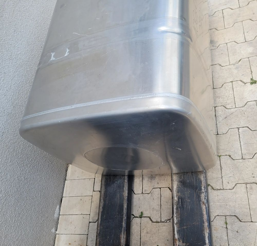 ZBIORNIK PALIWA MAN TGX 370L 81.12201-6798 100X63X68CM - Fuel tank for Truck: picture 3 ZBIORNIK PALIWA MAN TGX 370L 81.12201-6798 100X63X68CM - Fuel tank for Truck: picture 3