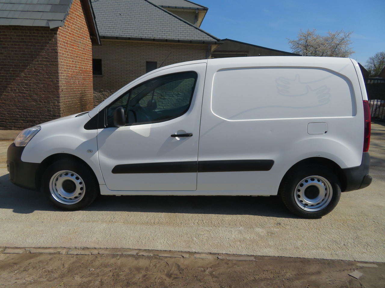 CITROËN Berlingo 1.6 BlueHDi CLUB - Small van: picture 4 CITROËN Berlingo 1.6 BlueHDi CLUB - Small van: picture 4