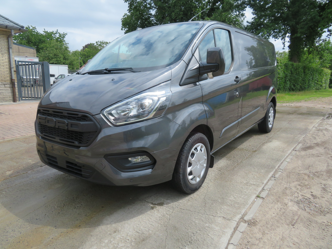 FORD Transit Custom 2.0tdci TREND - L2 - Small van: picture 3 FORD Transit Custom 2.0tdci TREND - L2 - Small van: picture 3