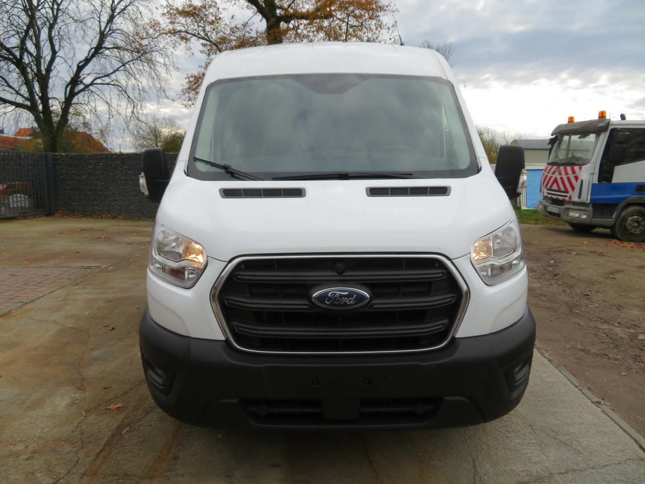 Ford Transit 2.0TDCi TREND - L2H2 - Panel van: picture 2 Ford Transit 2.0TDCi TREND - L2H2 - Panel van: picture 2