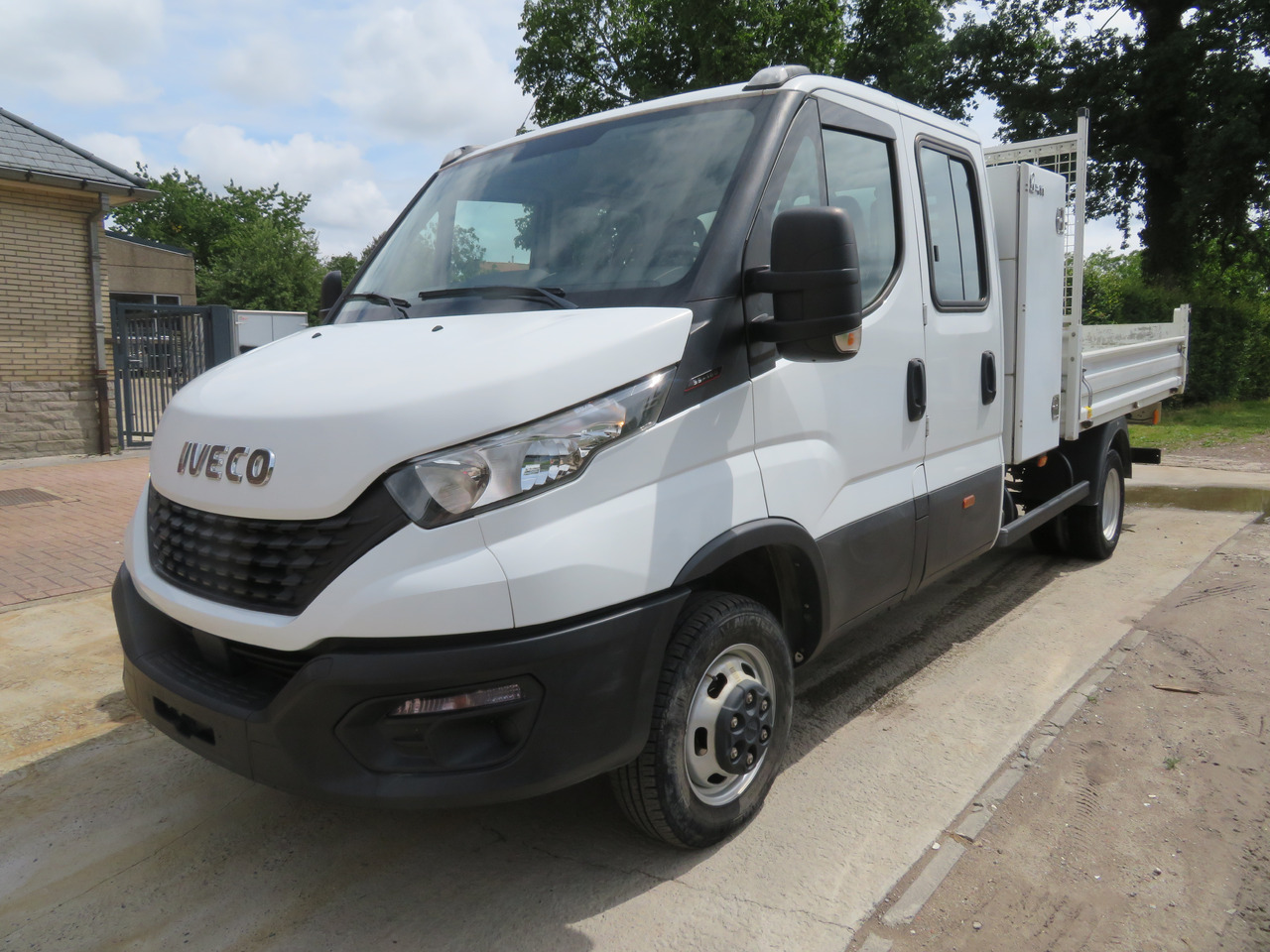IVECO Daily 35C16 3.0 Dubbel cabine - Tipper van, Combi van: picture 3 IVECO Daily 35C16 3.0 Dubbel cabine - Tipper van, Combi van: picture 3